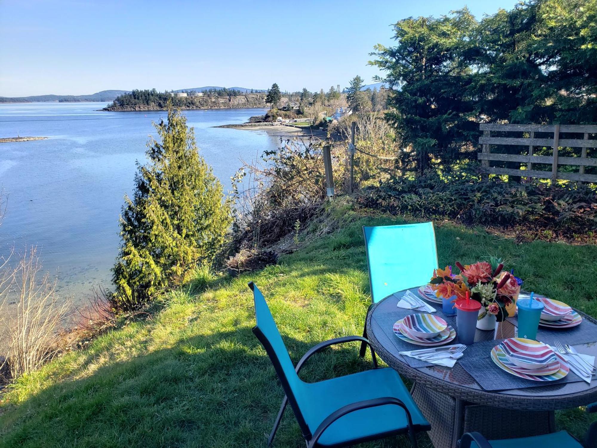 Edgewater Sunrise Apartment Chemainus Extérieur photo